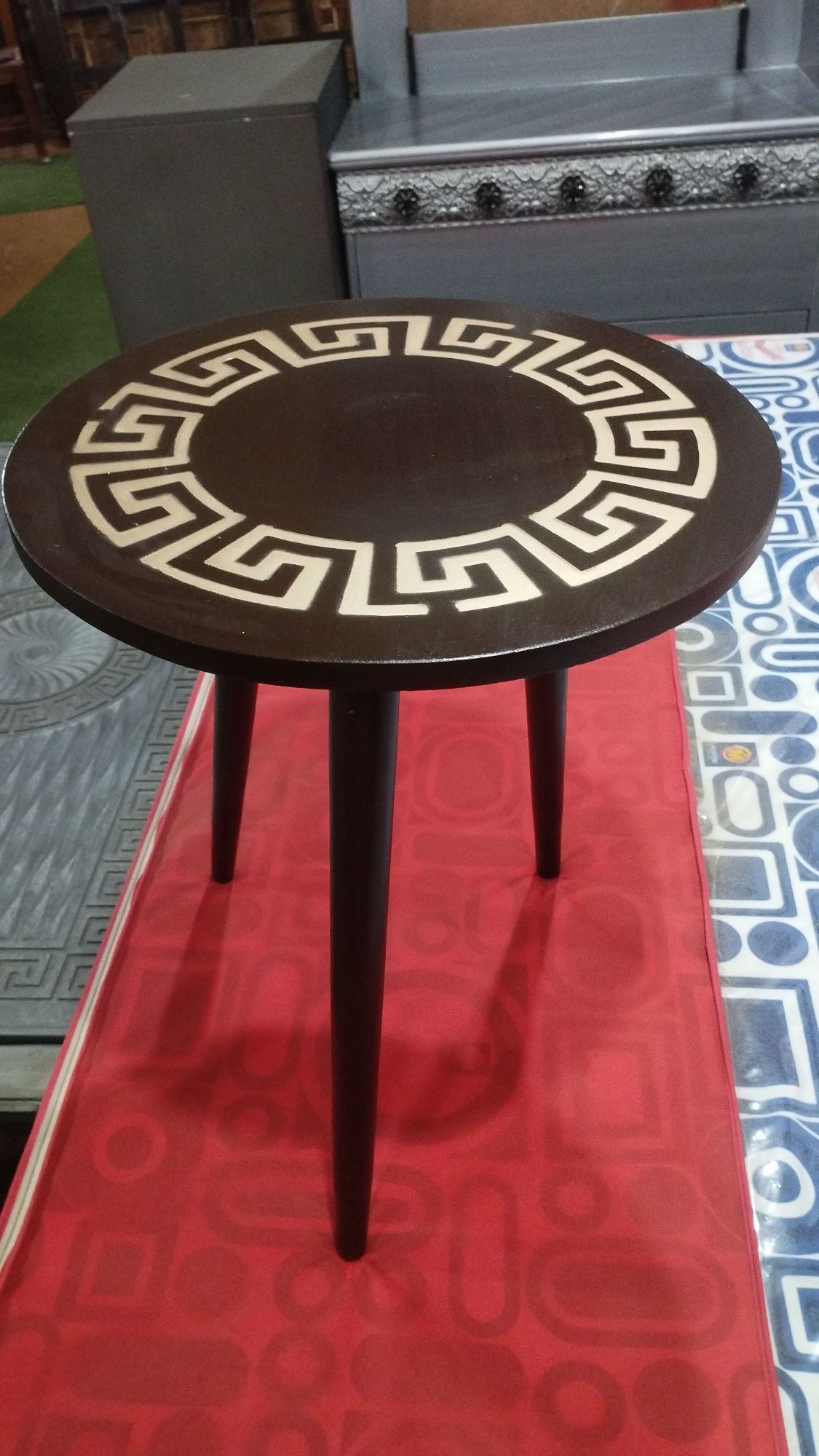 Coffee table With Design, Side table, Stool, Study Table (16 inches top & 20 inches height)