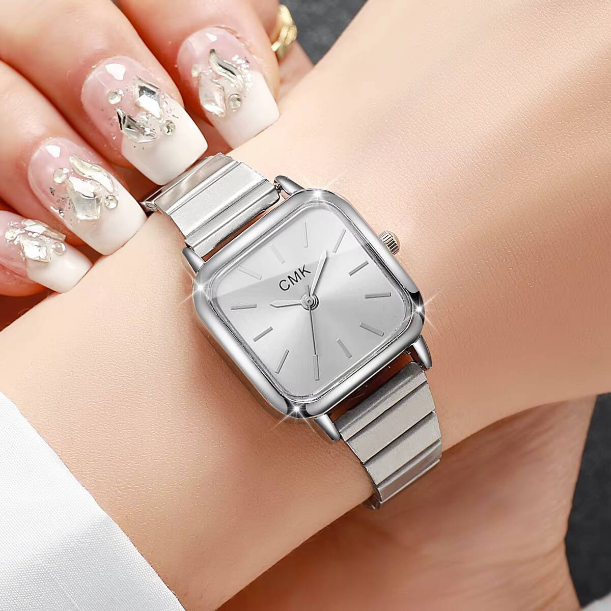 Fashion Ultra-thin Strap Women Watches Ladies Square Quartz Wristwatch Clock Reloj Mujer（Without Box）