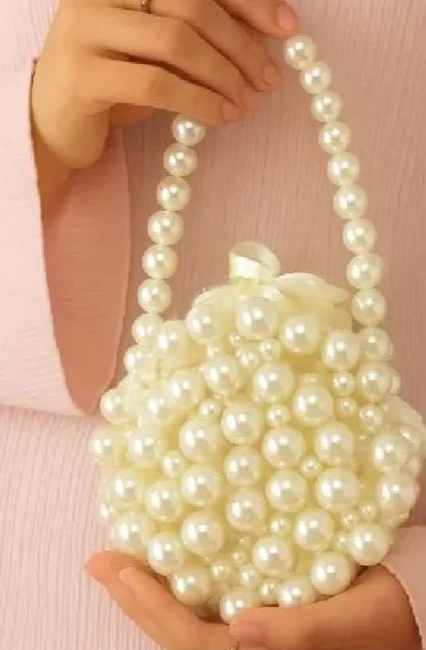Elegant Pearl Beaded Handbag – Luxury Evening Clutch