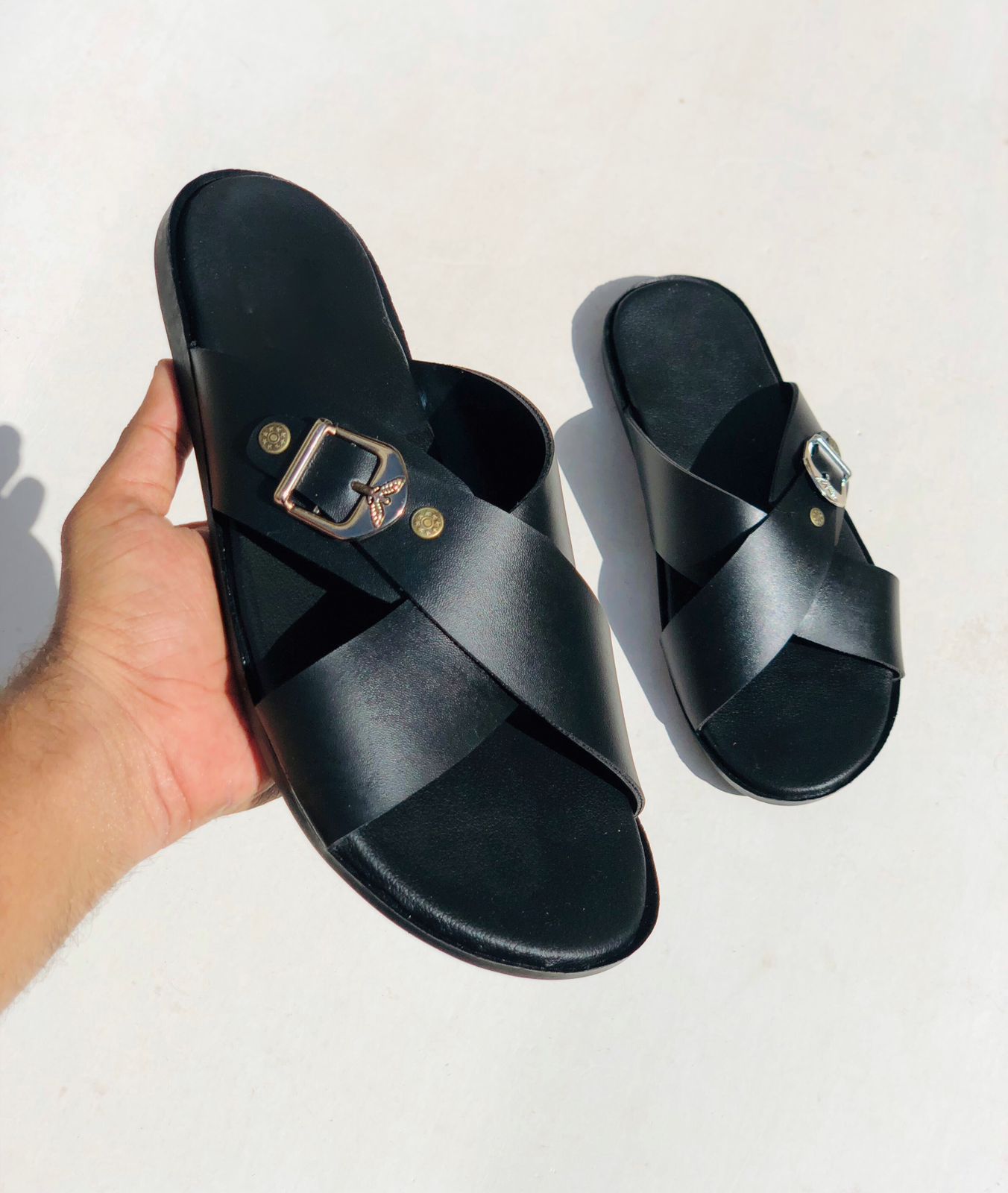 New leather men's chapals , comfortable and stylish casual use sandals outdoor indoor use comfortable softies flip flops leather . Leather Slippers For Men Chappals For Men and Boys