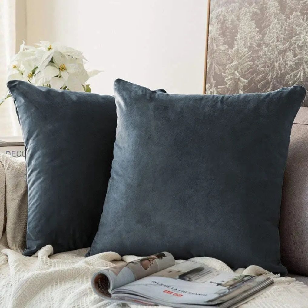 Plain Velvet Cushion Covers By Ayat Bedding