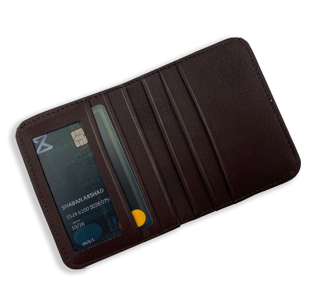 Men’s Slim Leather Wallet – 6 Card Slots, ID Window & Cash Pocket – Compact Leather Card Holder for Daily Use