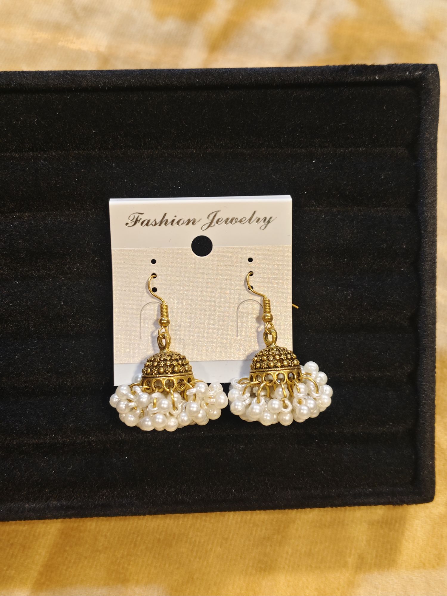 beautiful Jumki for girls| Earrings for girls| golden jumki earrings| new design earrings| partywear Earrings| new Jumki | Pearls Jumki golden | medium size Jumki| premium Jewelery | fashion Jewelry| earrings for girls or womens