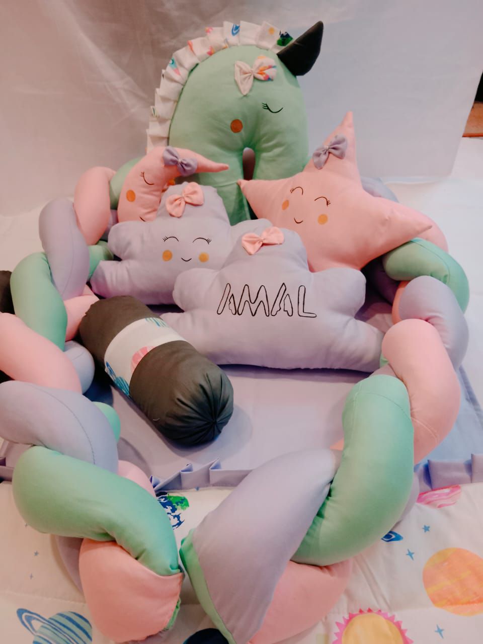 baby Cot/ crib set 10 pieces in multicolor