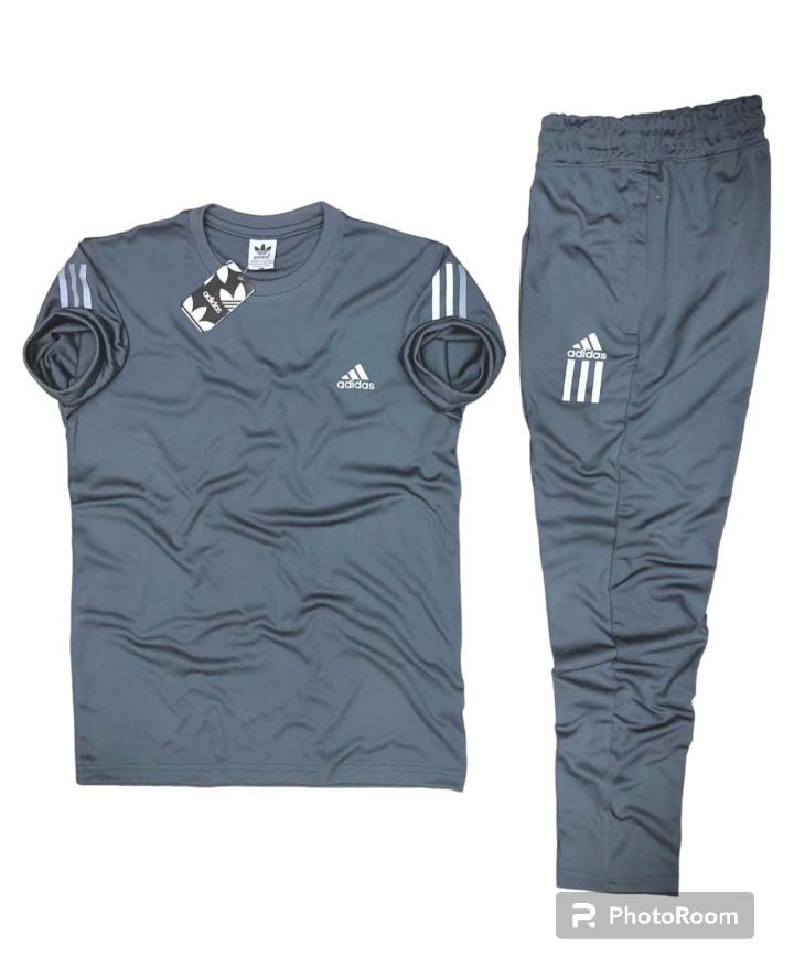NEW ARRIVAL 2 PC PRINTED SUMMER TRACKSUIT FOR MEN _ SOFT AND COMFORTABLE FABRIC SUMMER TRACKSUIT FOR MEN _TRACKSUIT FOR MEN_ PREMIUM T SHIRT AND TROUSER SET PRINTED SUMMER TRACKSUIT FOR MEN_TRACKSUIT FOR BOYS