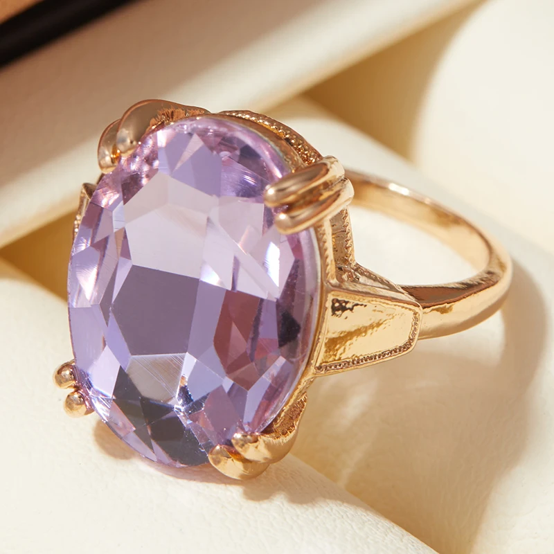 Luxury Sparkling Ring with Purple Color Oval Set Zirconia Jewelry, Women's Fashion Trend Wedding Party Accessory 