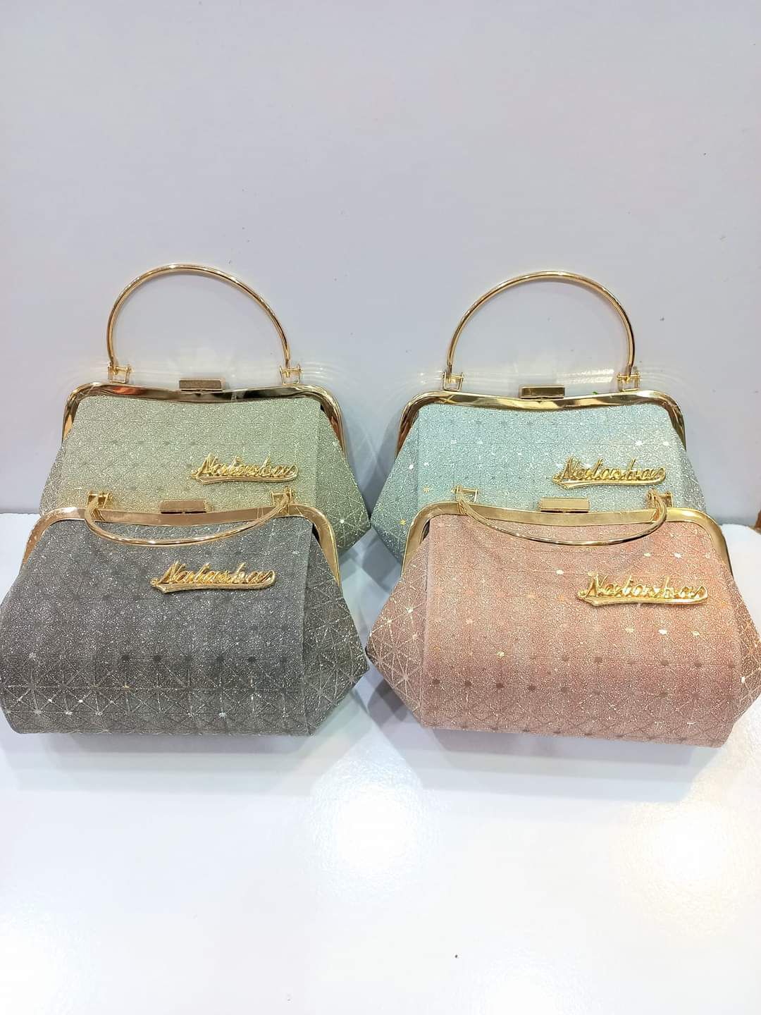Elegant Luxury Clutch Bag Timeless Design for Evening Glamour