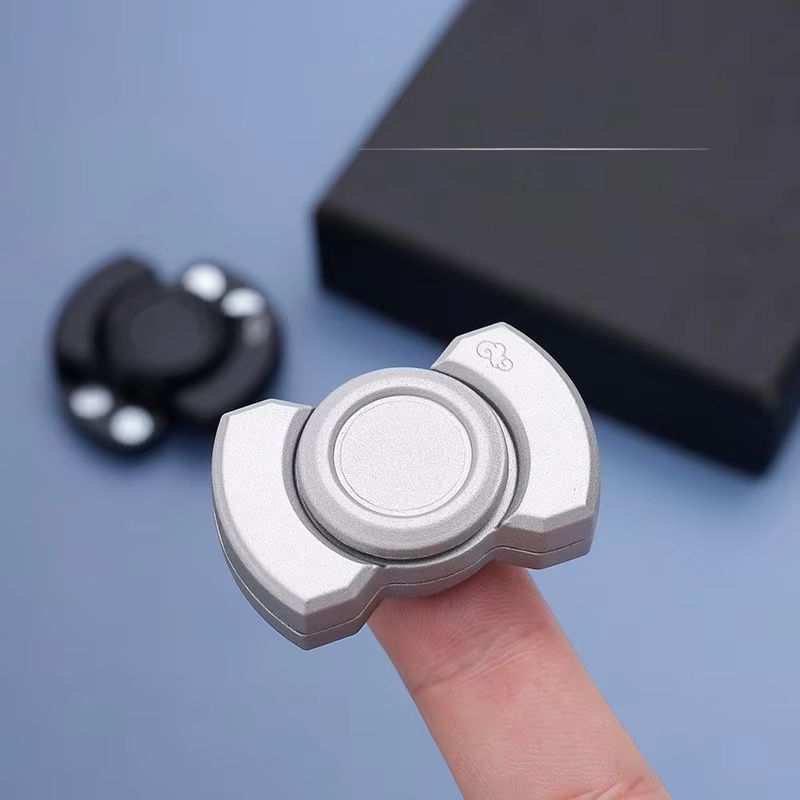 Metal Magnetic Slider Gyroscope - Deformation Hand Spinning Card Mini EDC Decompression Adult Fidget Toy Anti Anxiety