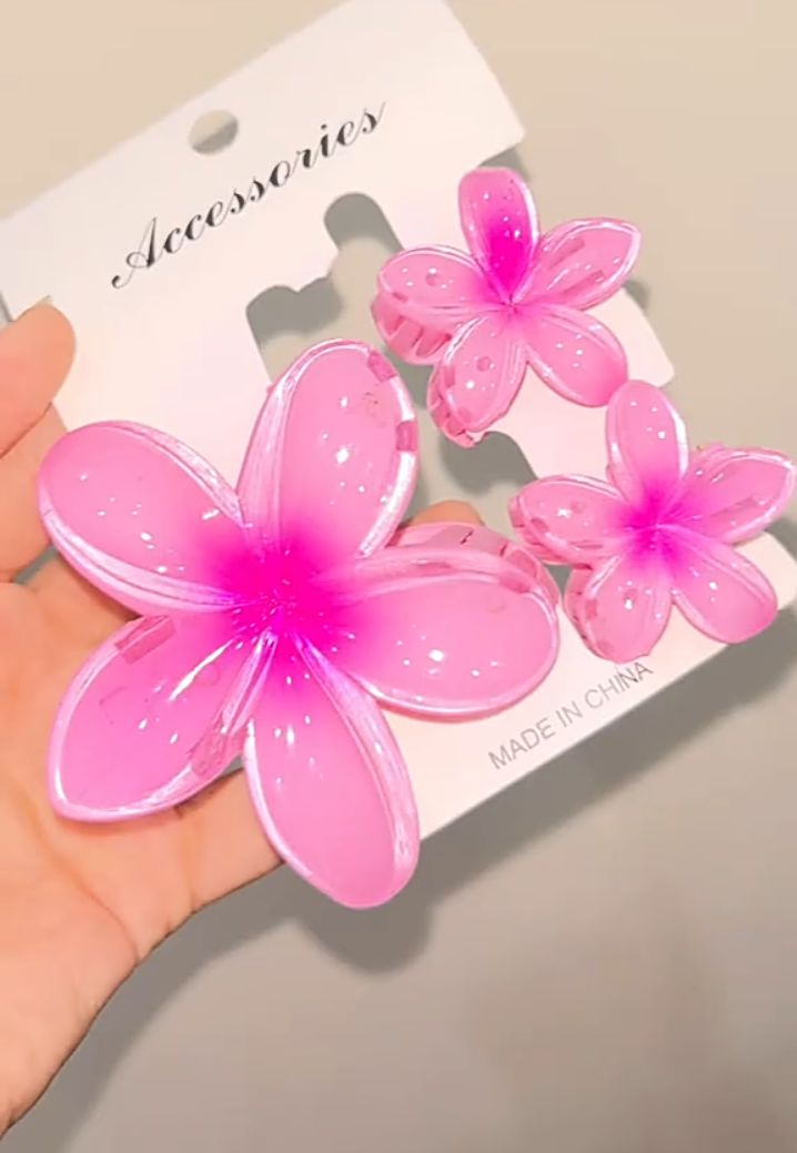 Claw Hair Clips Stylish Hair Styling Accessory For Women and Girls Comfortable Secure Grip For All Day Wear