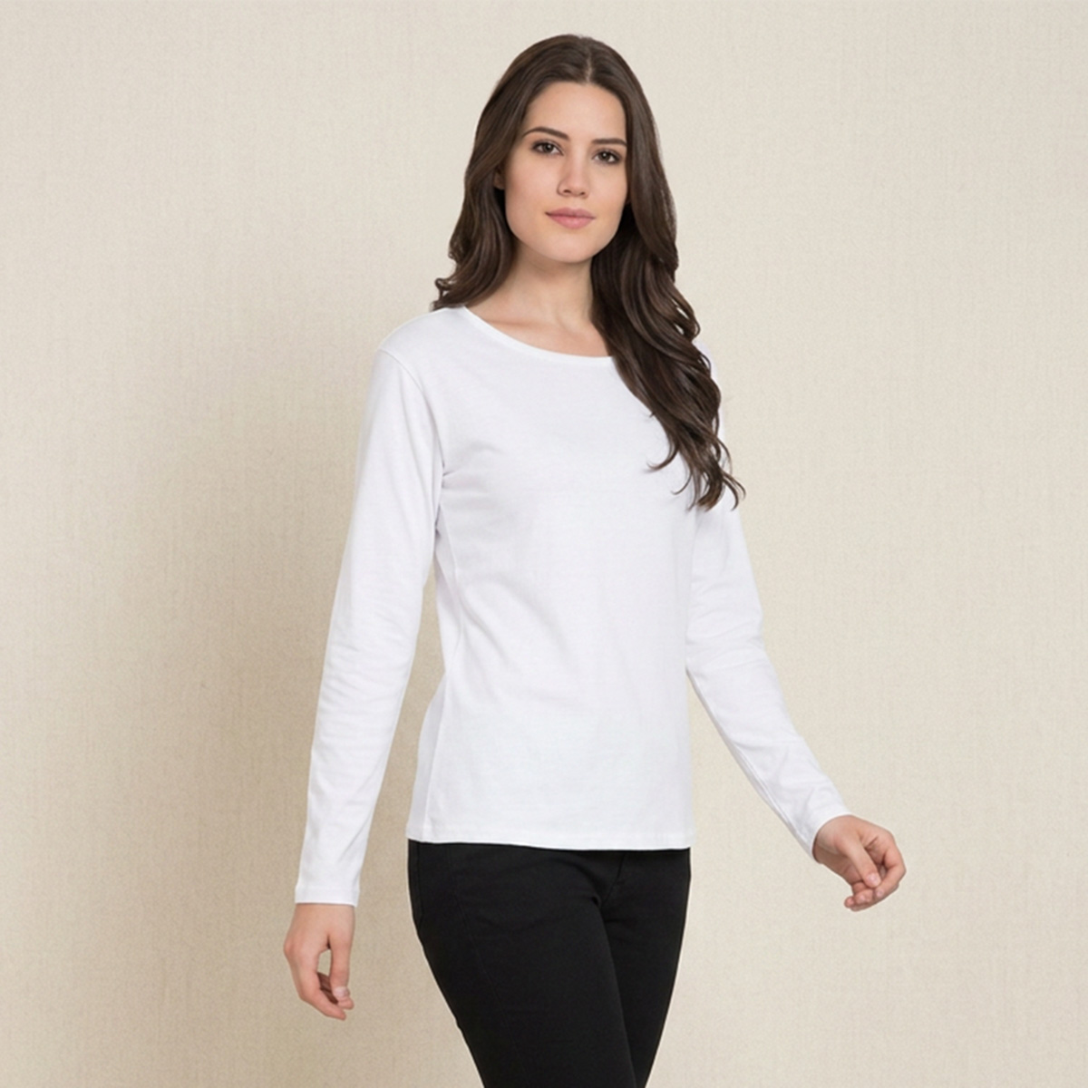 Basic White Round Neck Full Sleeve T Shirt for Women Comfortable Casual Wear