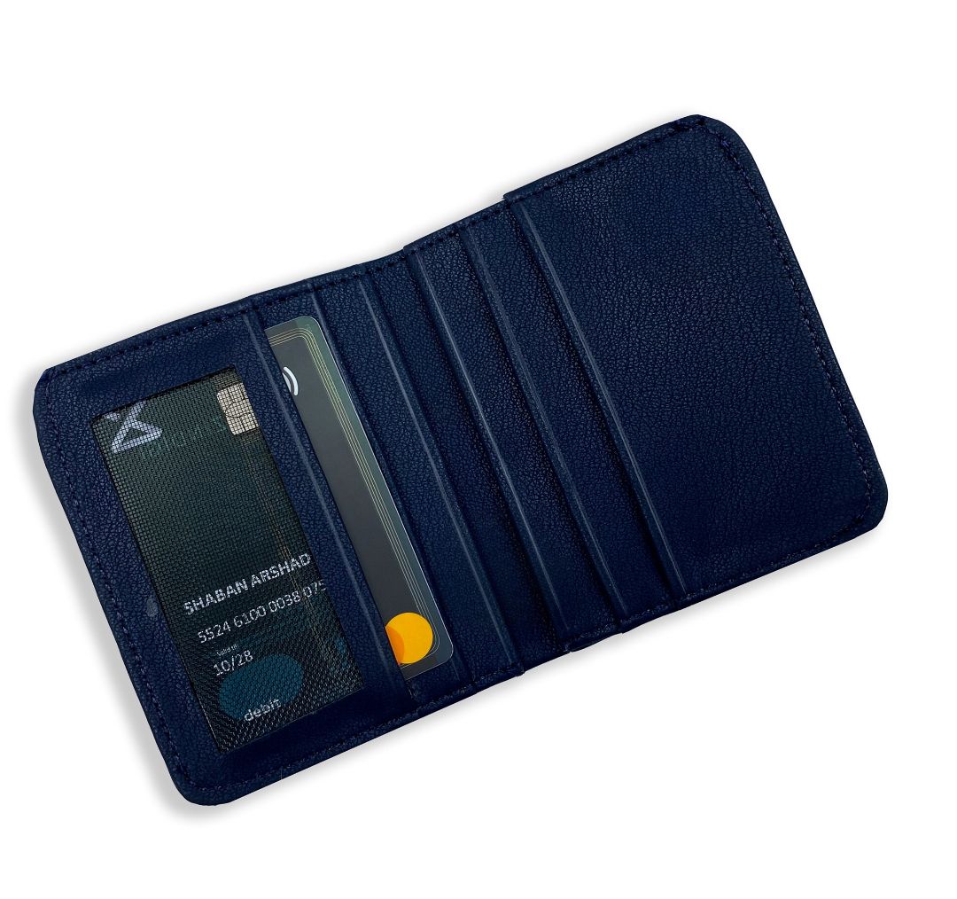 Men’s Slim Leather Wallet – 6 Card Slots, ID Window & Cash Pocket – Compact Leather Card Holder for Daily Use