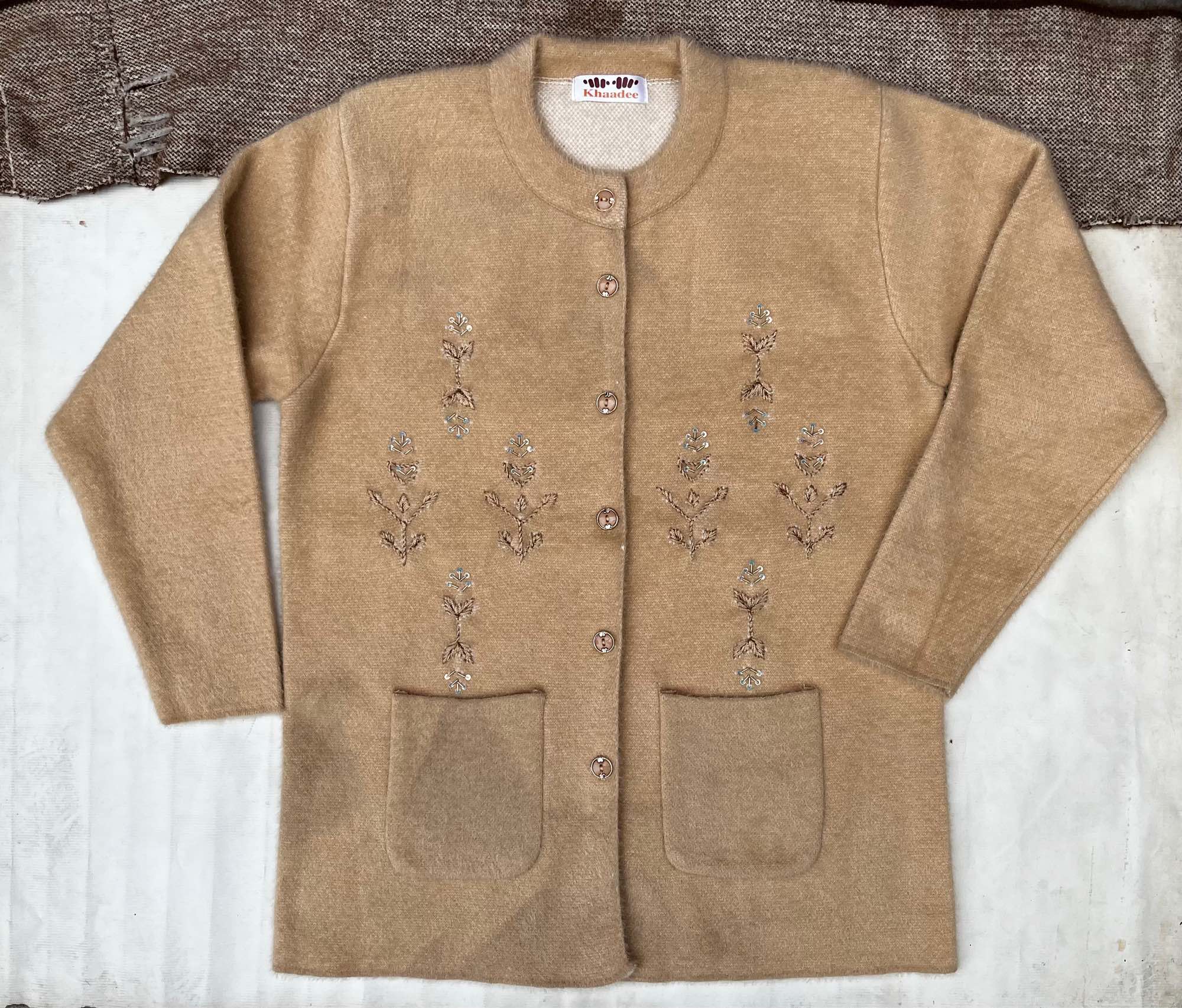 Women’s Full-Sleeve Wool Sweater Soft Knit Cardigan with Coat Collar