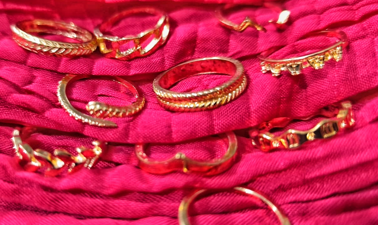 Girls rings with rhinestone trendy stylish jewellery for party engagment wedding gift set for women
