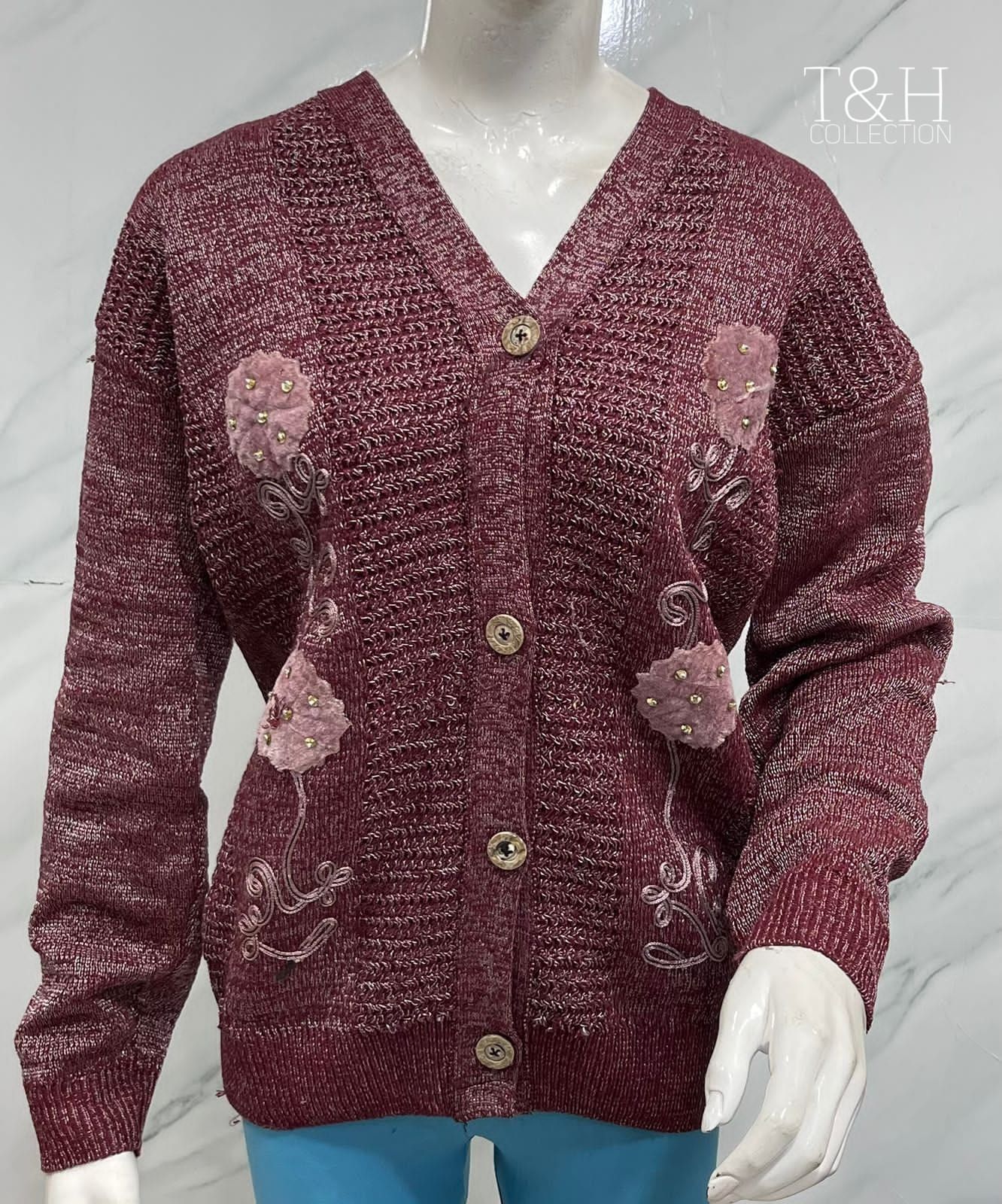 Article T&H Ladies Sweater
