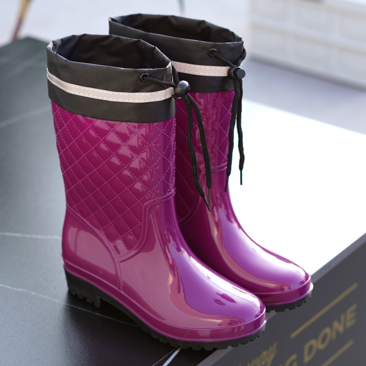 Minimalist Style Outdoor Work Kitchen Anti Slip Waterproof Drawstring Drum Mouth All Season Universal Women's Rain Boots
