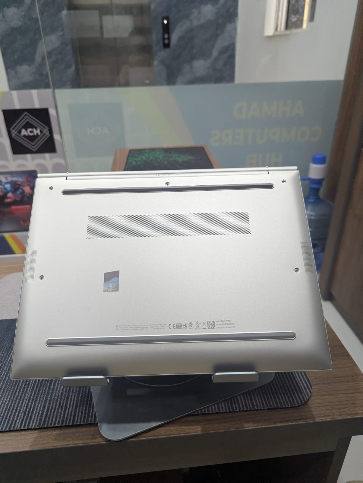 HP EliteBook 840 G10 i7 13th Gen 16GB DDR5 256GB SSD