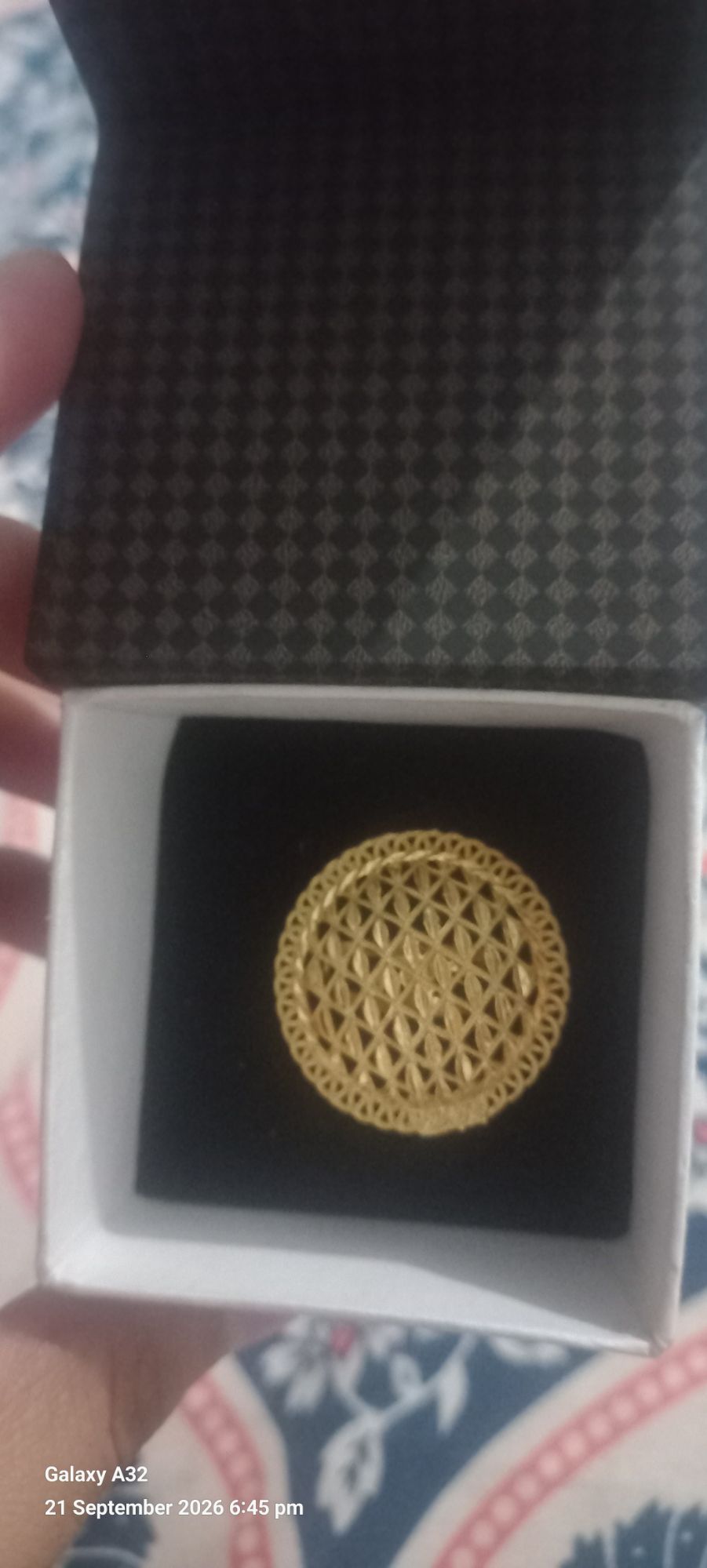 gold coin pendant set