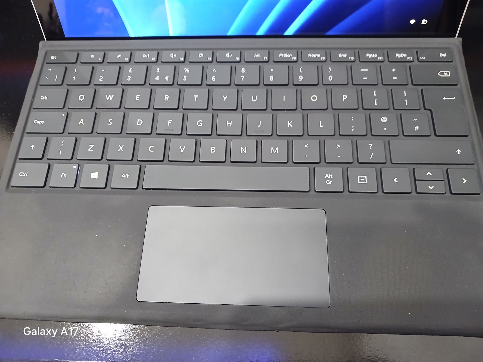 Microsoft Surface Pro 6 | Core i5 8th gen | 8GB RAM | 256GB SSD | Windows 11 | Touchscreen | Keyboard & Charger Included