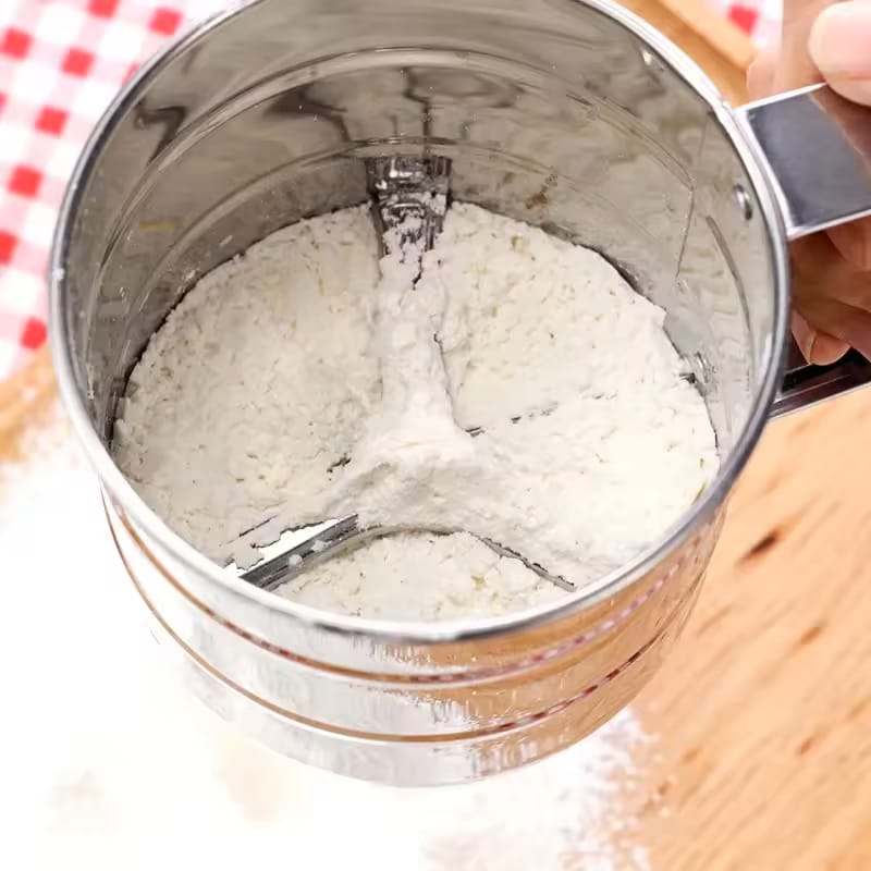 Handheld Flour Sieve