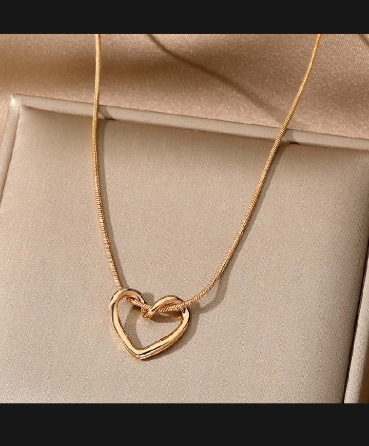 Trending Hollow Heart Pendant Necklace for Women | Stainless Steel Waterproof Anti Tarnish Gold Heart Necklace | Minimalist Korean Jewelry | Aesthetic Gift for Girls