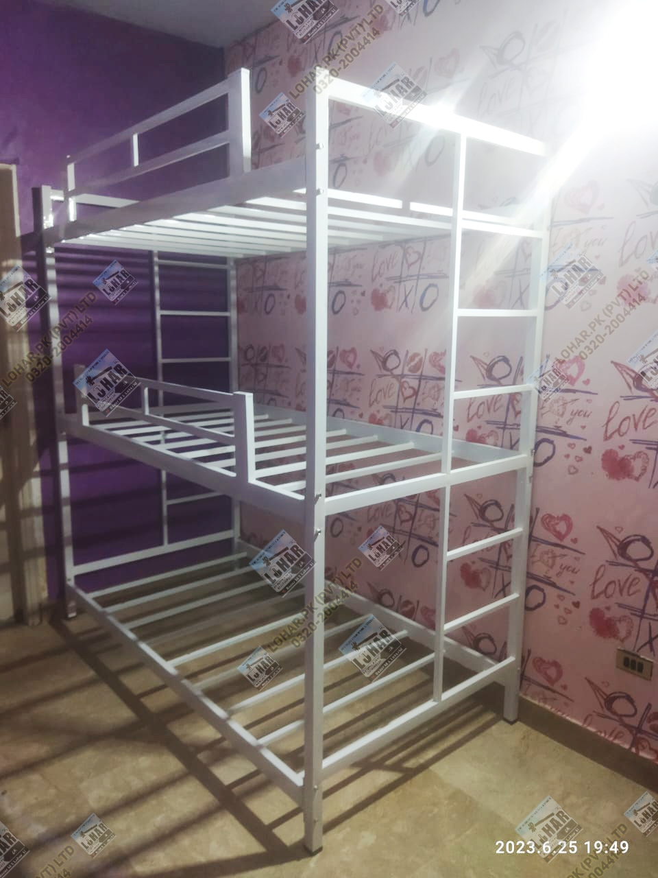 Metal Bunk Bed Triple storey / Iron Three Tier Bed