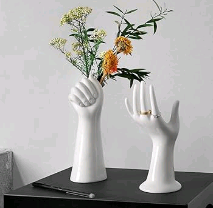 Nordic Style Girl Head Shape VASE Flower 🌺 Vase: Home 🏡 Decoration With FREE Charming GIFT 🎁