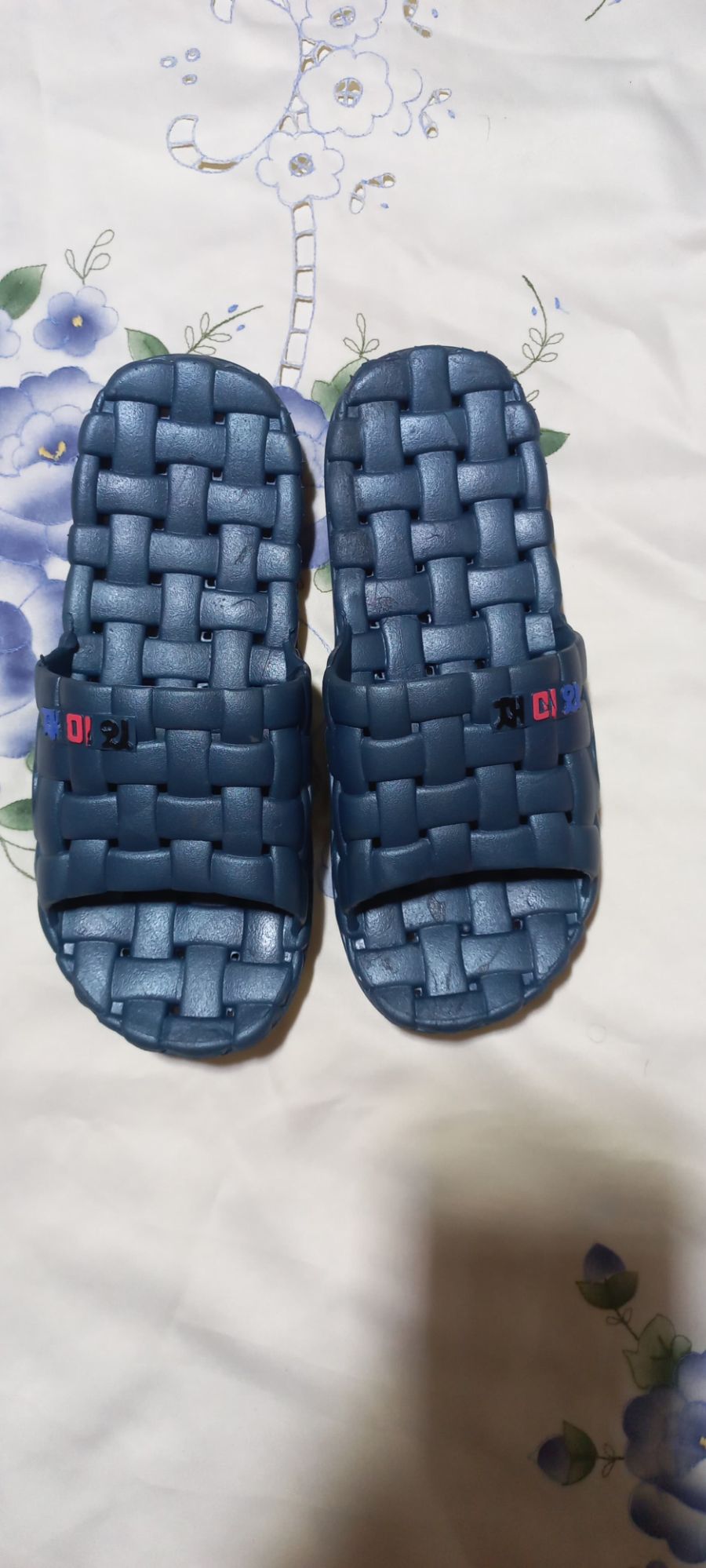 Washroom  Shower Slippers/bathroom Anti slip Rubber Slippers/Washroom Soft Rubber House Slippers/Casual Massage Slippers for men/Bathroom flip flops Shower Slippers for Men