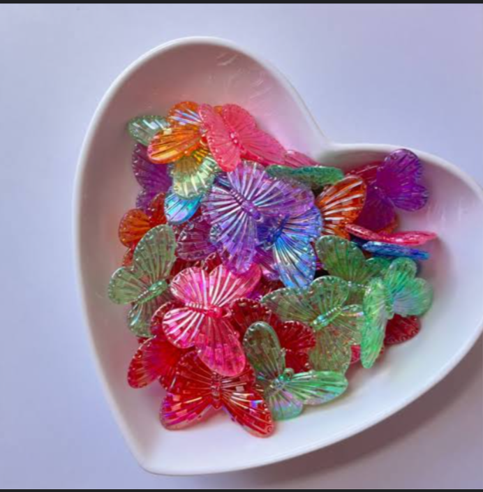 Colorful transparent acrylic butterfly charm| 20 × 26 mm plastic shiny butterfly beads charm for jewelry making and DIY accessories
