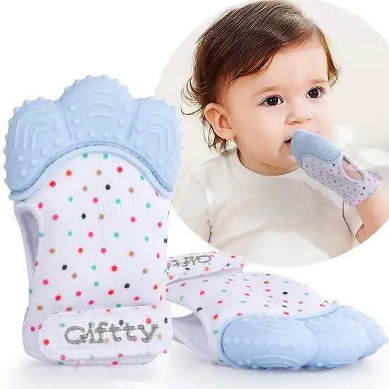 Teething Mitten Multiple Breathable Chew Mitt: a self-calming toy that relieves teething pain and prevents scratches on the baby's hands.