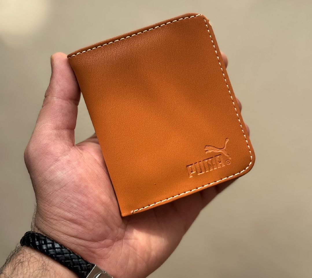 Slim Leather Wallet for Men – Stylish Minimalist Design | 6 Card Slots, ID Window, Cash Pocket | RFID Blocking