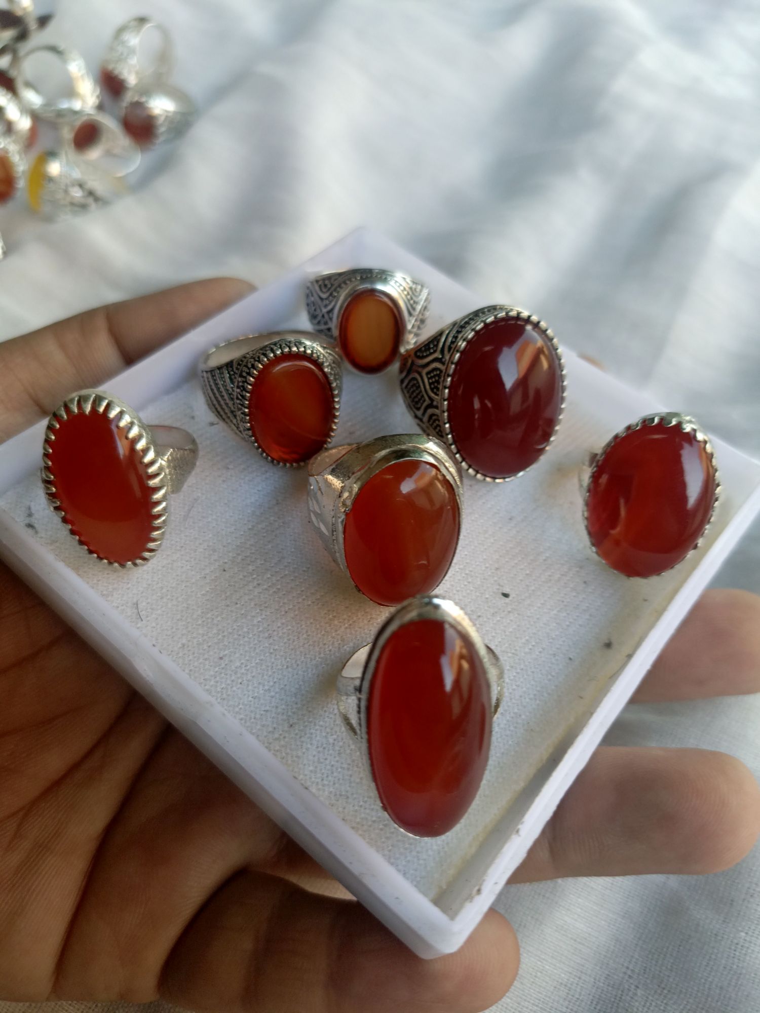 Big Size Ymami Haqeeq Ring different Colours Haqeeq italian rings Big stone ring 100% Orignal Aqeeq/Akik/agate/nag/stone/Gemstone/Haqeeq/yamni Haqeeq Stone/yamni Haqeeq gemstone/aqeeq stone/yamni aqeeq gemstone.