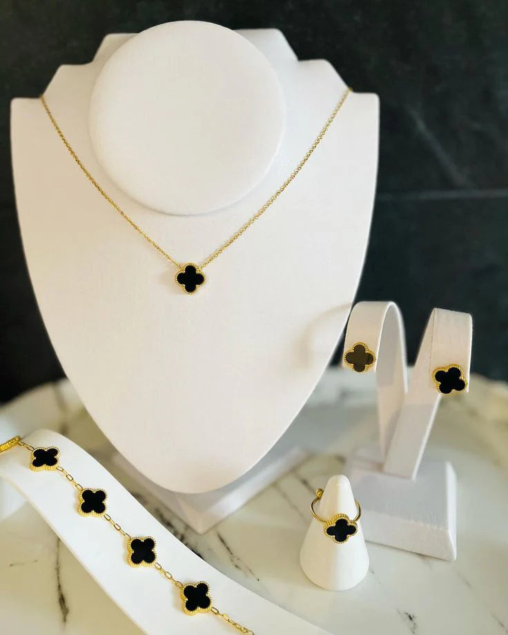 Premium Clover Necklace Set. Complete Jewellery Set. Neckalce, Earrings, Bracelet and Ring. Stainless Steel Clover Necklace set.