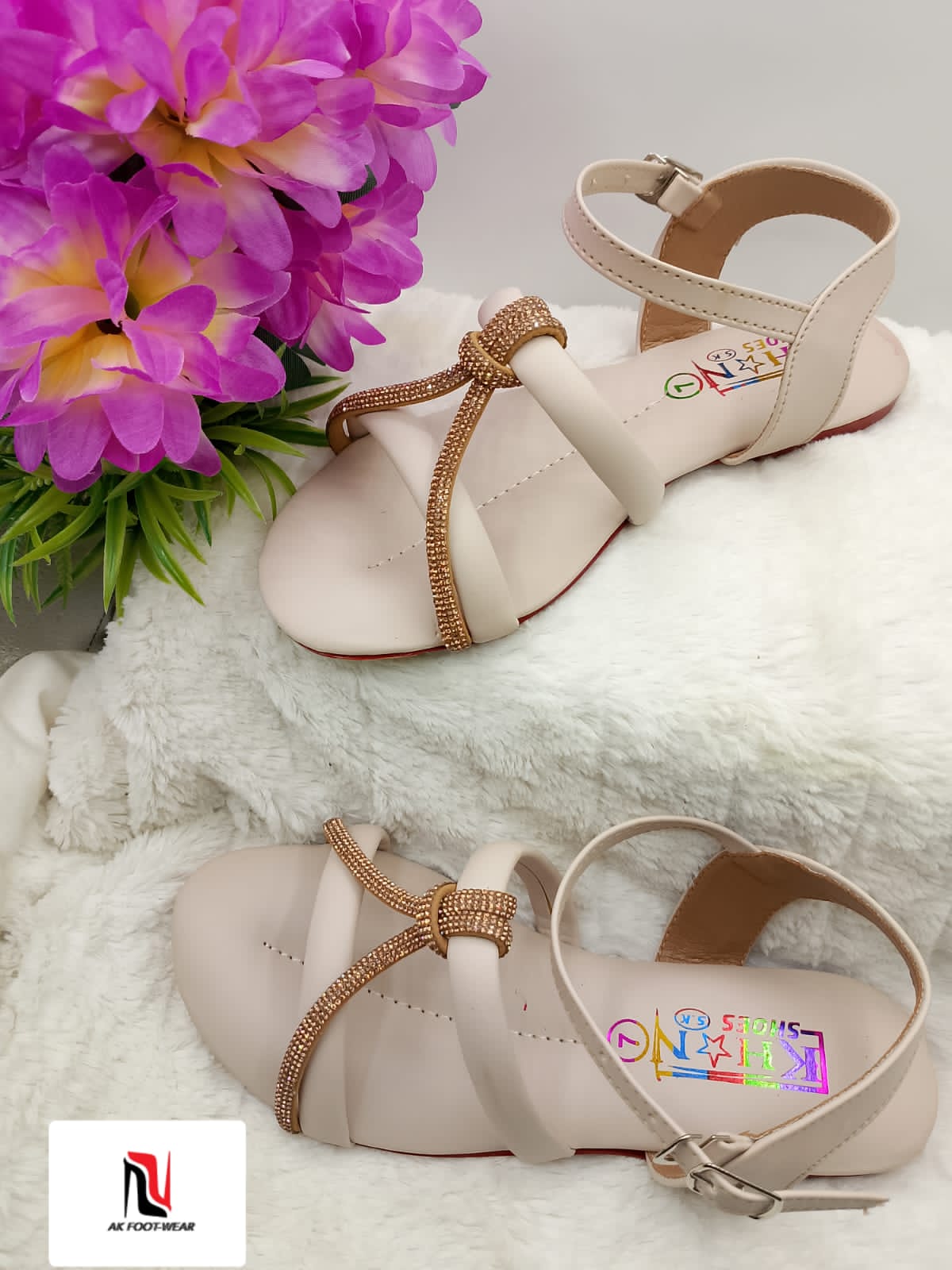 LADIES SANDAL