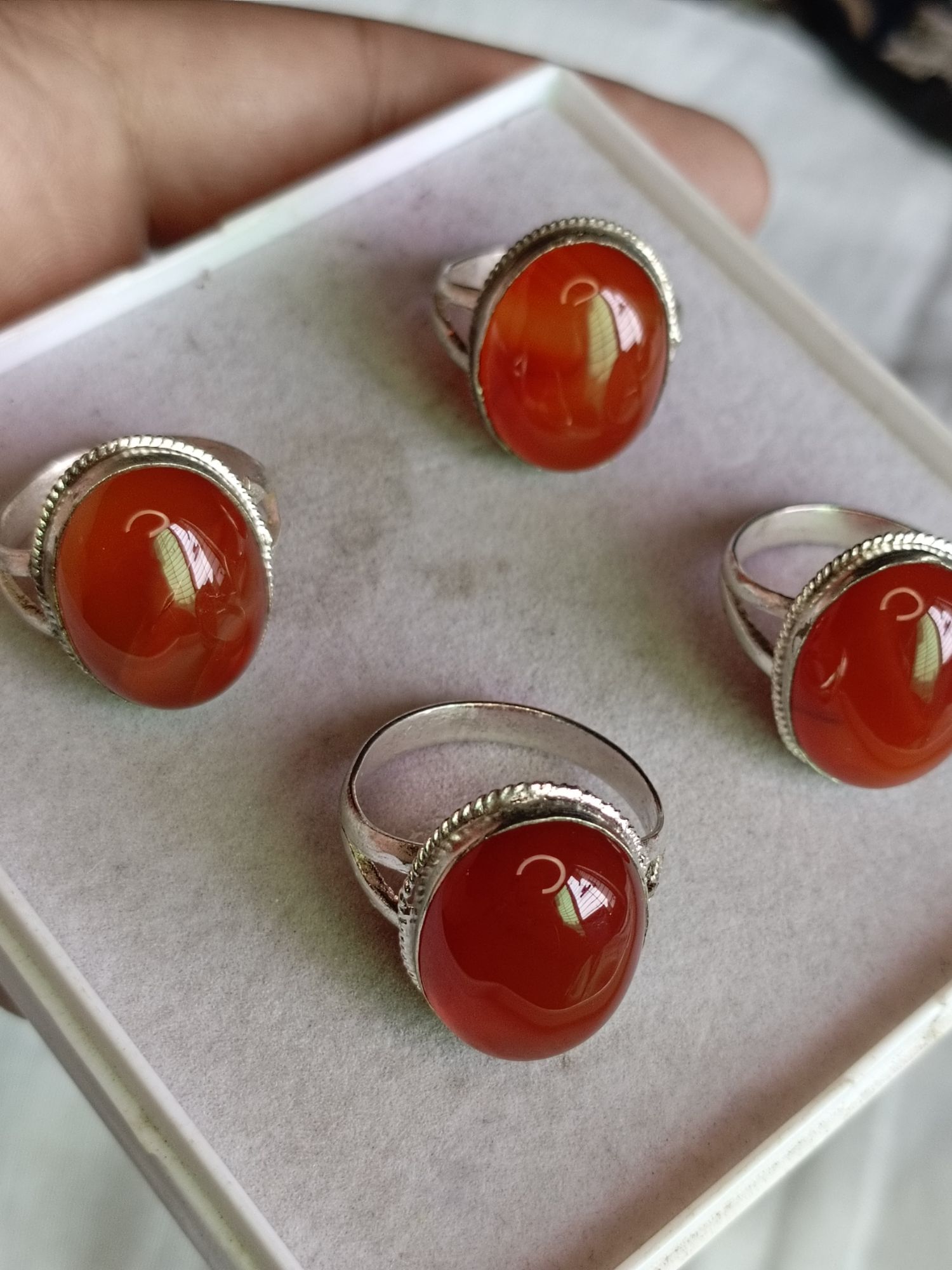 Yamni Haqeeq Stone Ring  Ring 100% Orignal Aqeeq/Akik/agate/nag/stone/Gemstone/Haqeeq/yamni Haqeeq Stone/yamni Haqeeq gemstone/yamni aqeeq stone/yamni aqeeq gemstone.