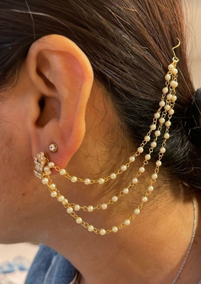 beautiful white beads and golden chain sahary for bridal and party wear
