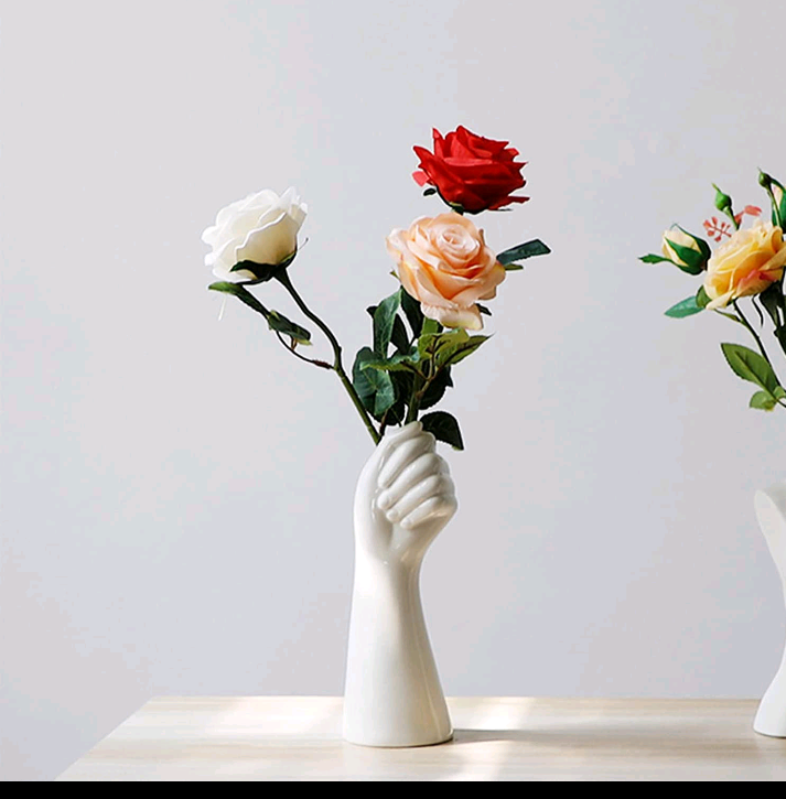 Nordic Style Girl Head Shape VASE Flower 🌺 Vase: Home 🏡 Decoration With FREE Charming GIFT 🎁
