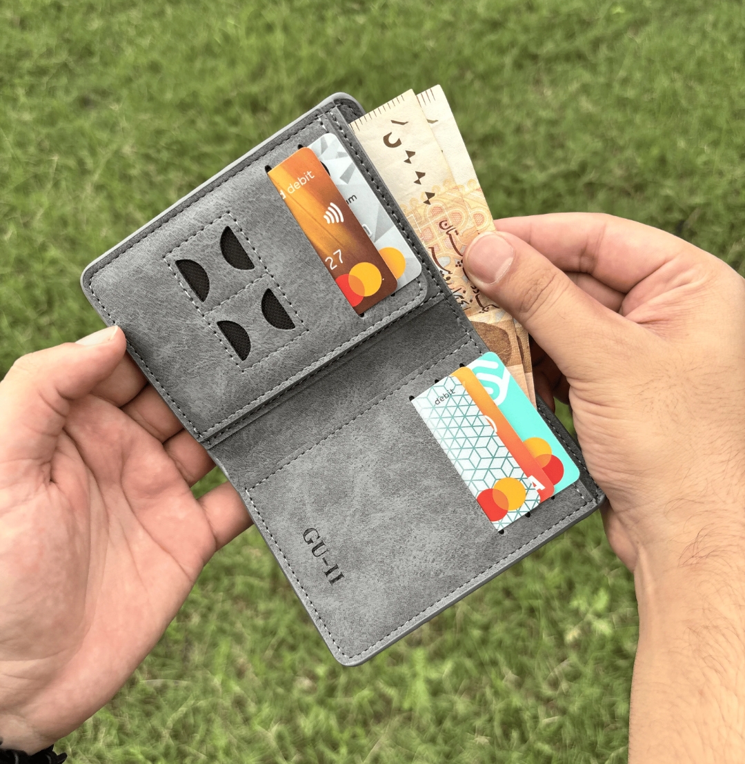 Premium Grain-Textured PU Leather Ultra-Slim Bifold with Quick-Access Card Slots Wallet for Men - Compact Gentleman Purse