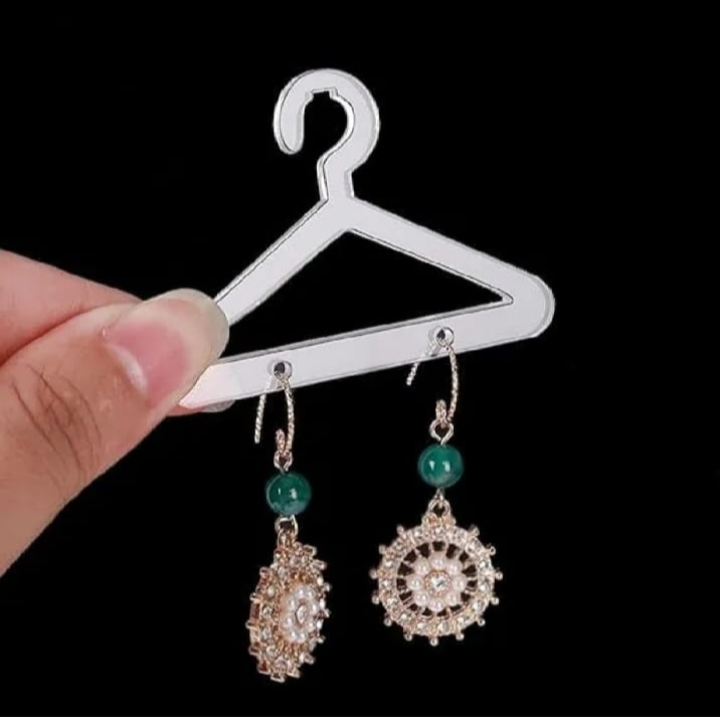Acrylic Earring Displays Clear Hanger Earrings Display Stand with 8 Hangers for Display Supplies Hanging Earring Show (PACK OF 1, COMES WITH 8 HANGERS)
