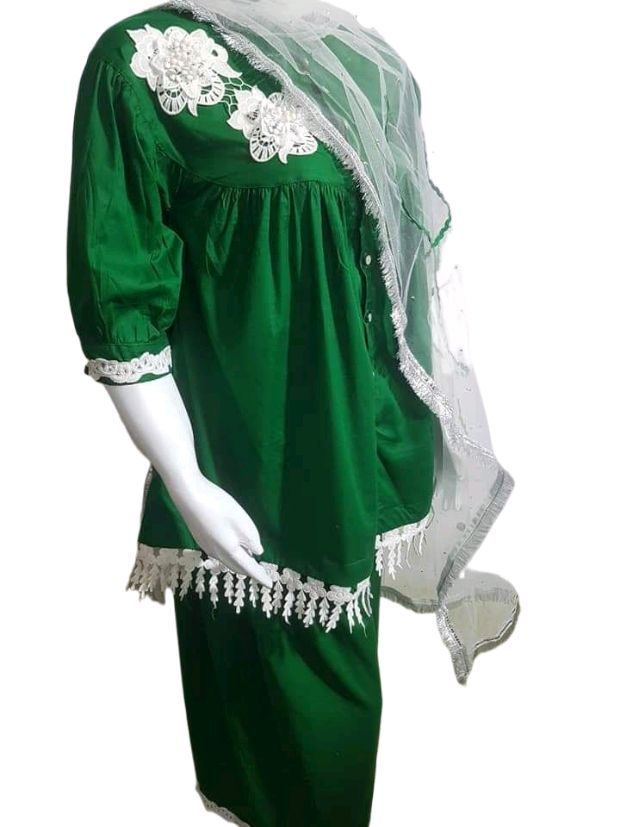 Emerald Elegance: Green Short Shirt with Plazo and White Lace Work