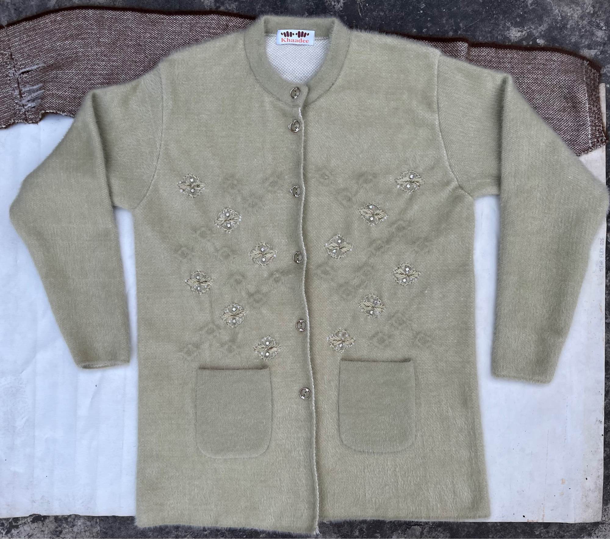 Full sleeves Sweaters for women soft wool Cardigans
