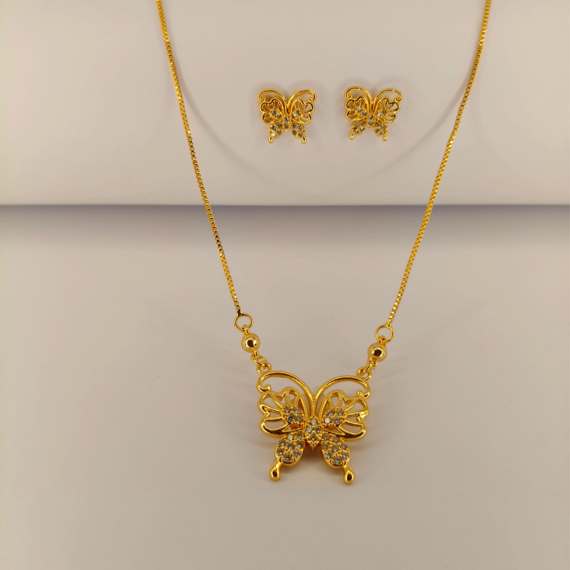 2Pcs Luxury Stainless Steel Flower Jewelry Set for Women – Includes Necklace & Jhumka Earrings – Stylish & Trendy Jewellery for Girls & Women – Perfect Gift for Birthdays, Parties & Weddings – Fashion Necklace & Earring Set