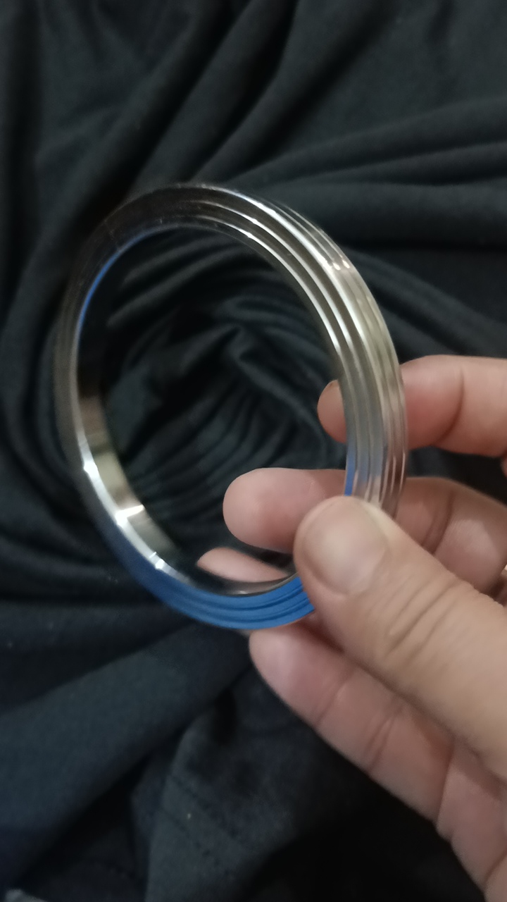 Hot Selling Silver Punjabi Trendy Kara Banghale For Boys And Men High Quality Top Fashion Stainless steel Silver Punjabi Kara For Men Best Sikh Kara Never Fade Color Heavy Never Fading Long Time Useable