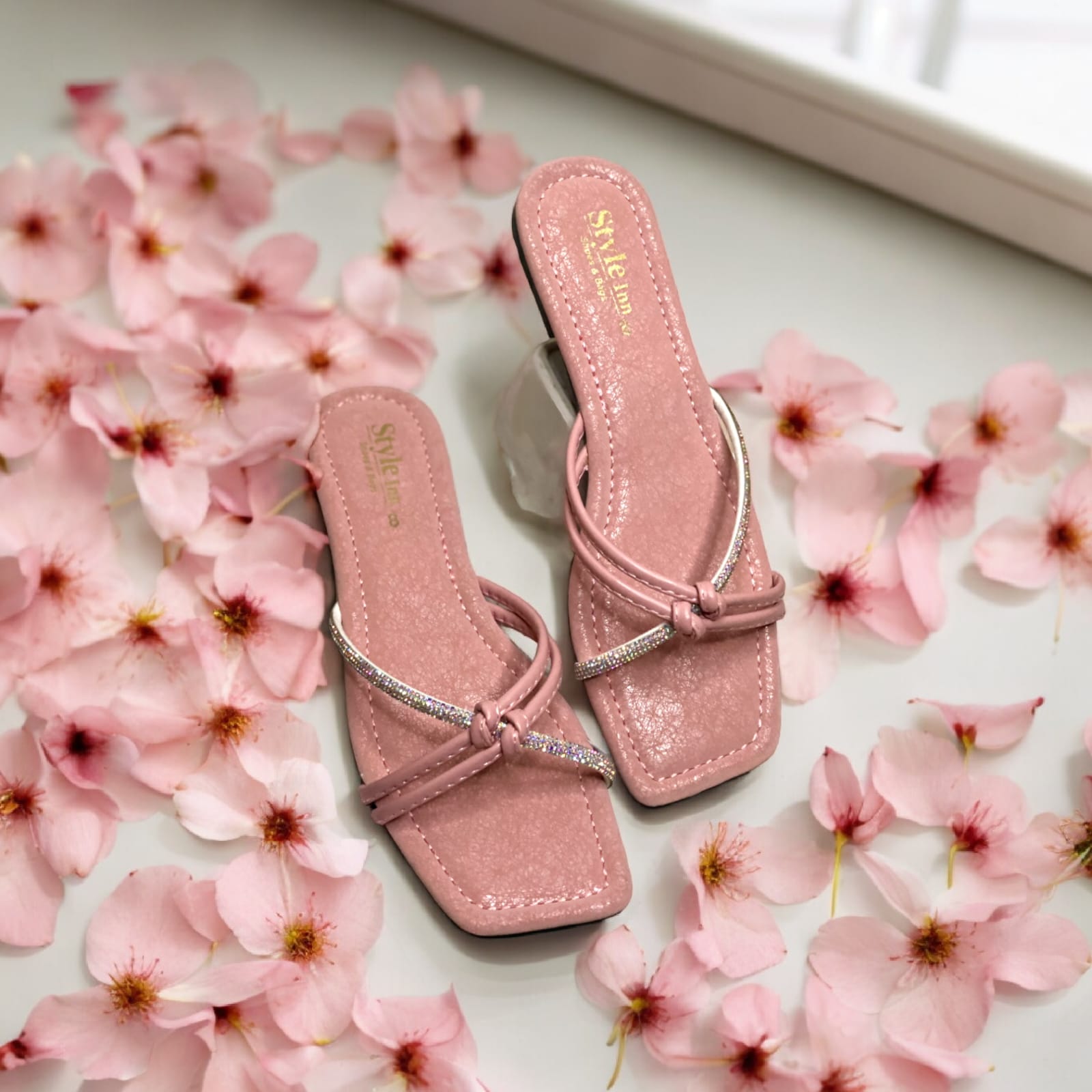 sendals - chapal for grils - sendals for grils  - filp flop and non silp sole and comfertible small heelss - purfect for outdoor and party occasione