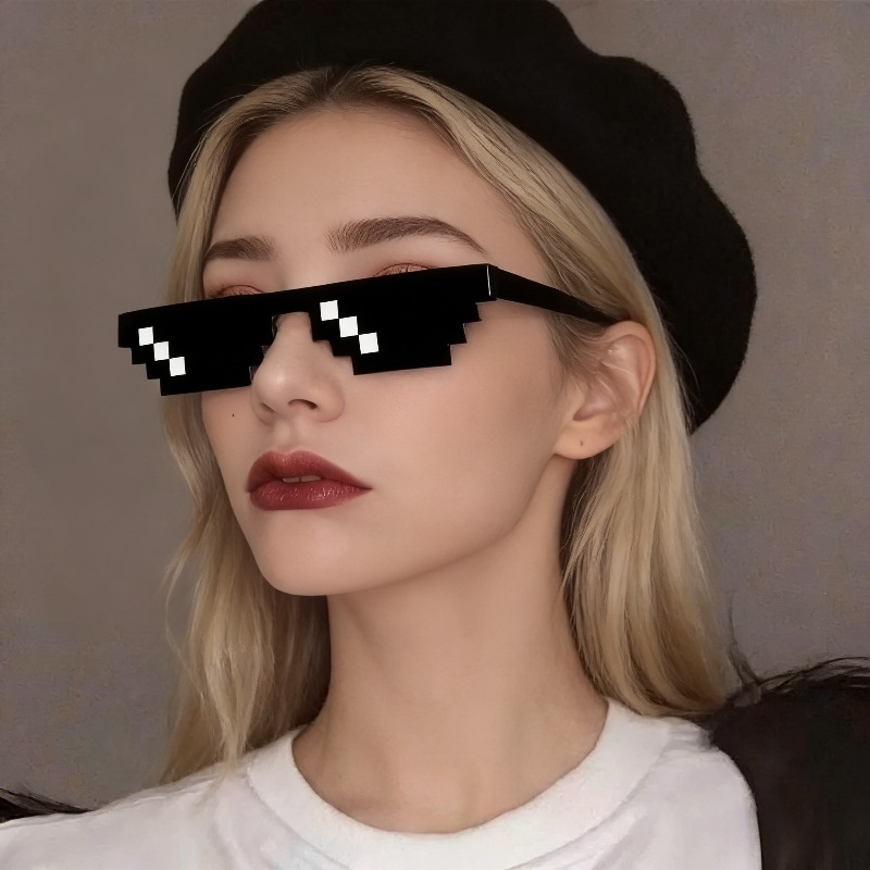 NEW Design Funny Mosaic Sunglasses Thug Life Sun Glasses Pixel Black Retro Gamer Robot Sunglasses Birthday Party Cosplay Favors