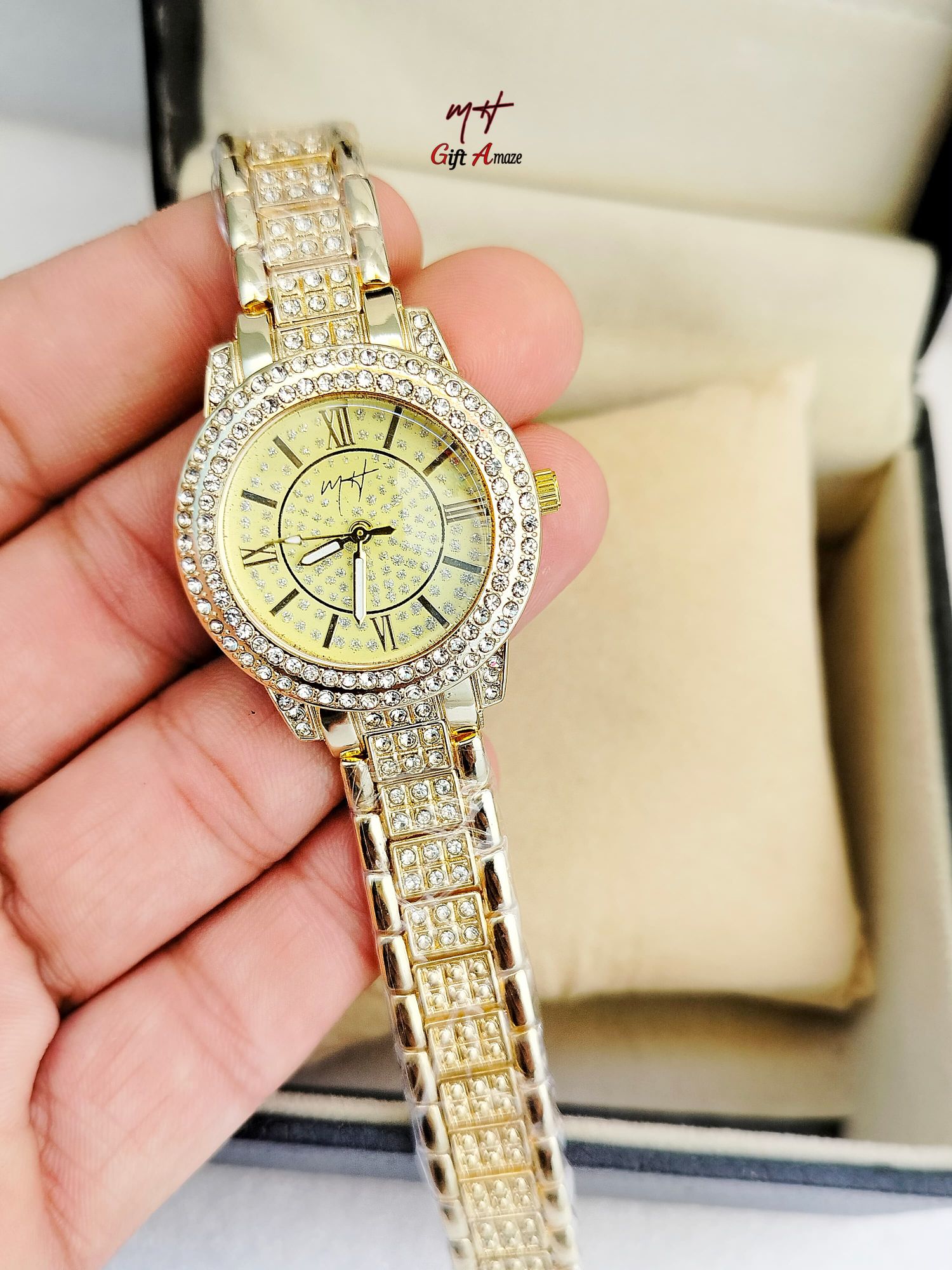 HOT DEAL NO1 Luxury Rhinestone Ladies Watch Gypsophila Quartz Watches Alloy Strap Crystal Watch Digtal Clock Wrist Watches