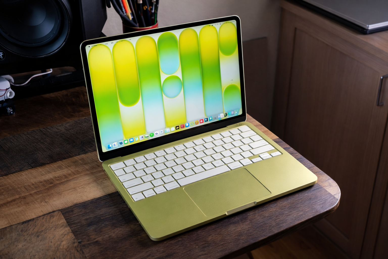 MacBook Neo lightweight Apple laptop with M2 chip Retina display