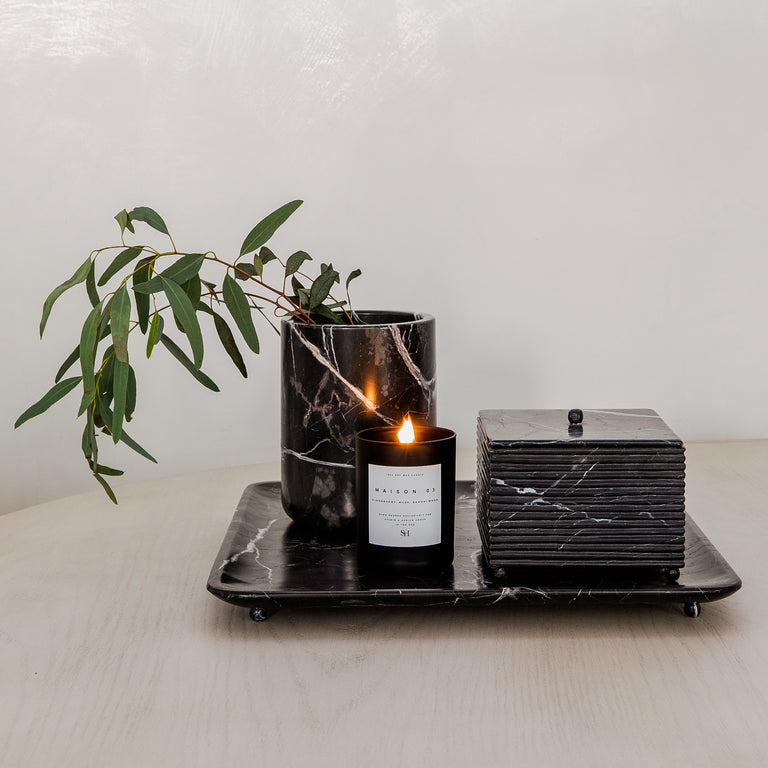 Sleek black jewelry box, designed for stylish storage and display of your cherished items. Simple elegance meets functionality. 3