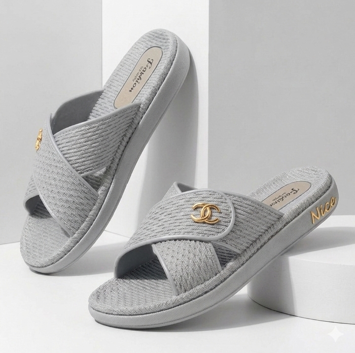 Rubber House Slippers for Women, Soft and Comfortable Flip Flops and Slides