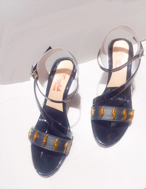 Stylish Platform Heel Sandals for Girls – Lace-Up, Reptile Leather, 2.5"