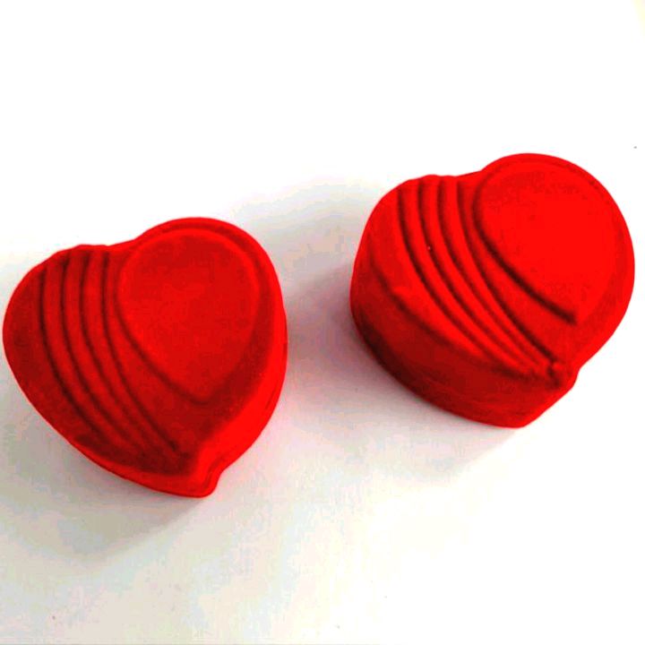Red Heart-Shaped Rings Box for girls Jewelry and Earrings Display, Gift Box for Wedding Rings, Counter Packaging Holder